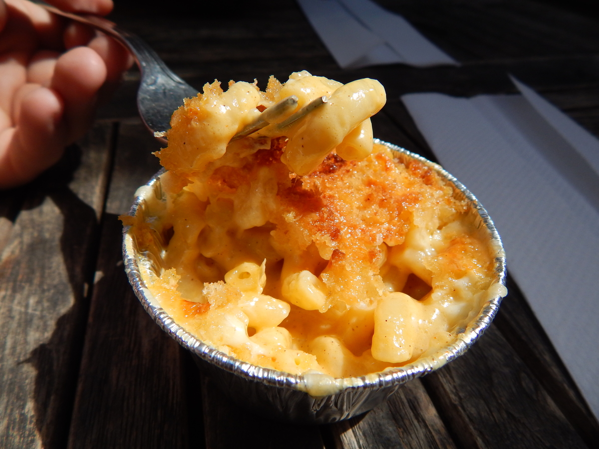 Extravagant mac & cheese from Home