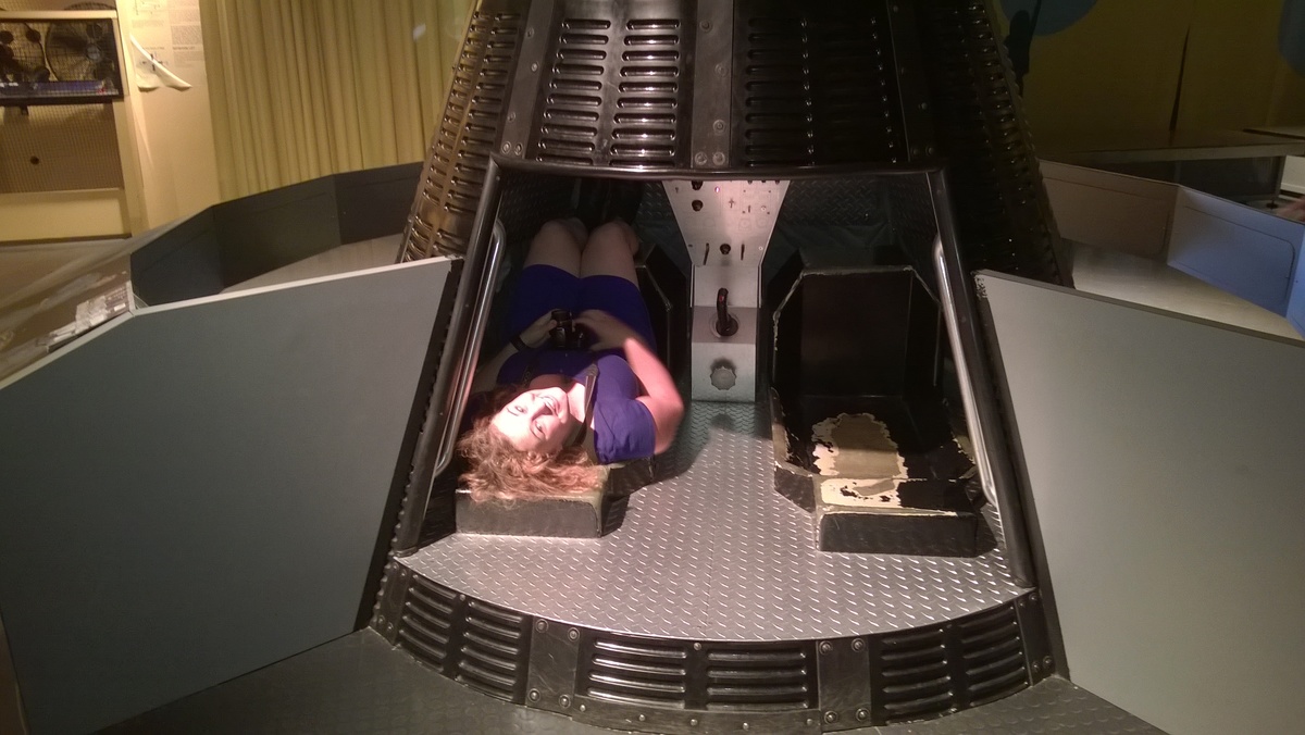 I would love to play spaceteam on this.