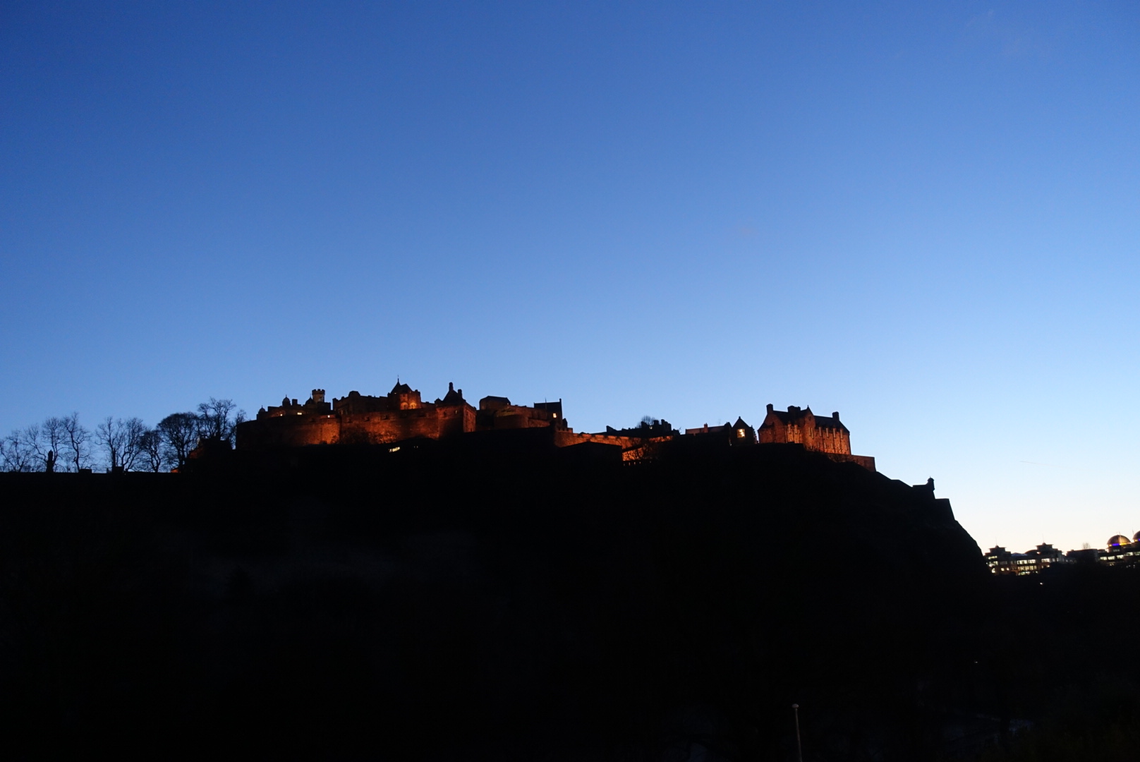 edinburgh castle from below, at night