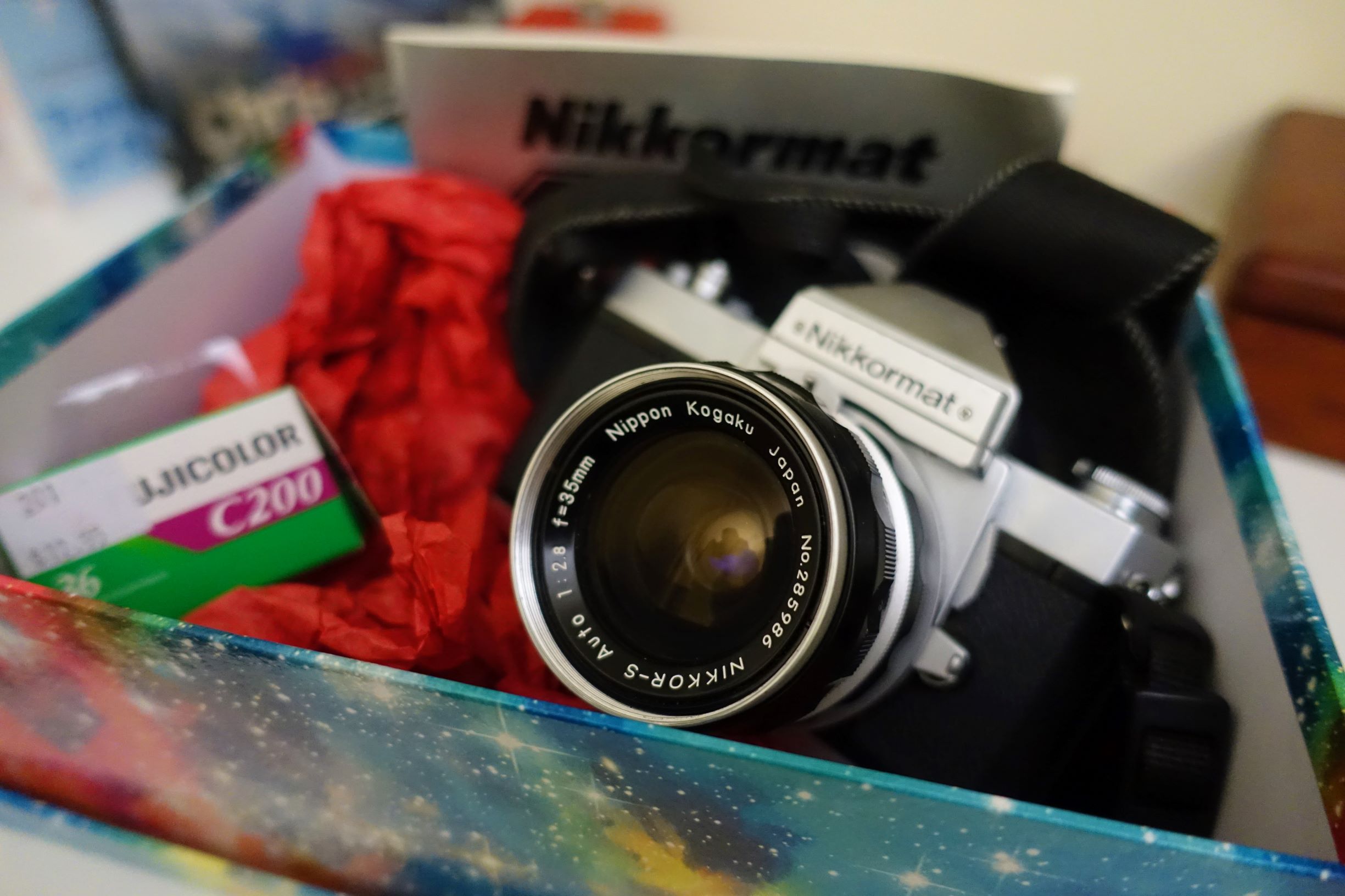 a nikon nikkormat ft2